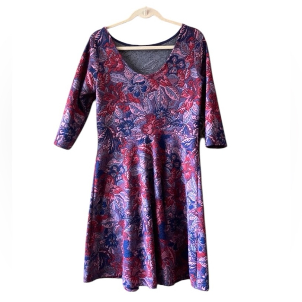 Leota circle skirt scoop neck empire waist 3/4 sleeve stretch dress